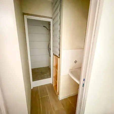 Apartament Le Saint Gilles Cosy, Centre-ville, Wifi *