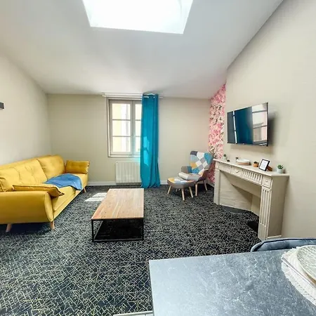 דירה Le Saint Gilles Cosy, Centre-ville, Wifi Le Puy-en-Velay